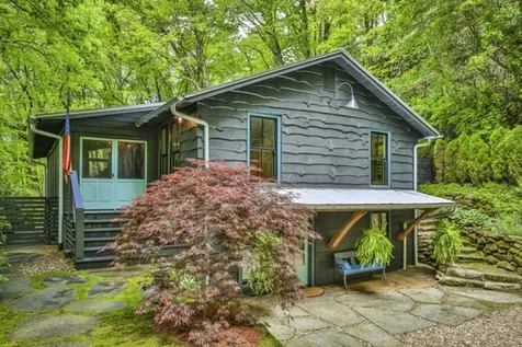 737 Many Road Highlands NC 28741