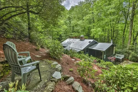 737 Many Road Highlands NC 28741