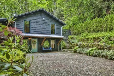 737 Many Road Highlands NC 28741