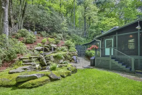 737 Many Road Highlands NC 28741