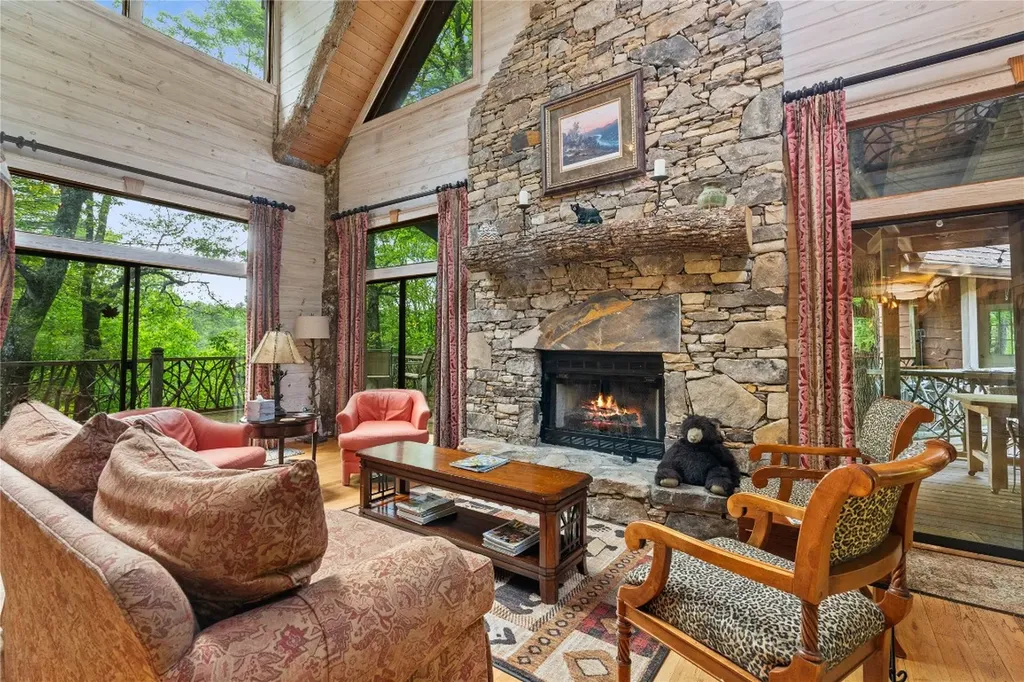 368 Laurel Branch Highlands NC 28741