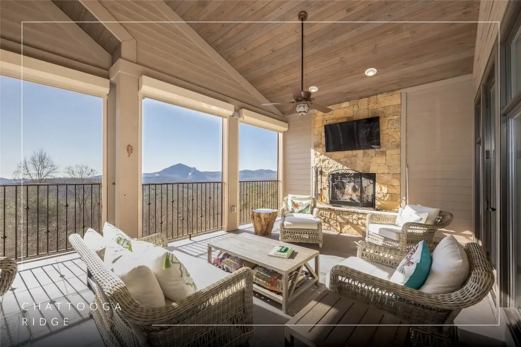 590 Chattooga Ridge Trail Cashiers NC 28717