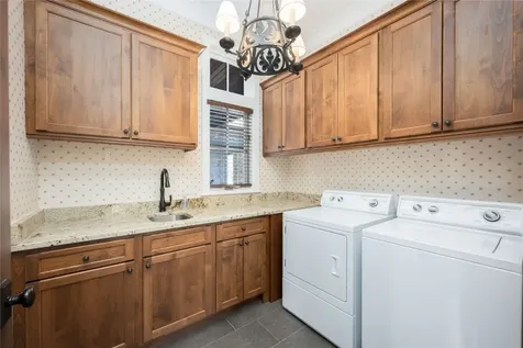 590 Chattooga Ridge Trail Cashiers NC 28717