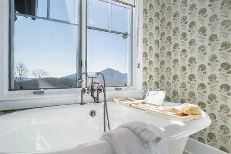 590 Chattooga Ridge Trail Cashiers NC 28717