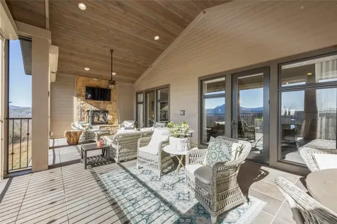 590 Chattooga Ridge Trail Cashiers NC 28717