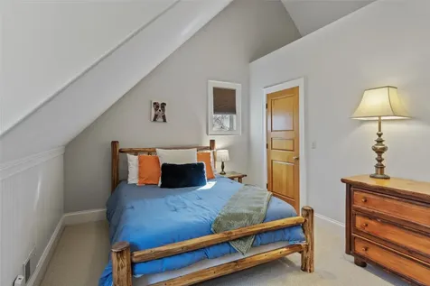 34 Red Cedar Court Sapphire NC 28774