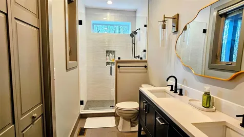 63 Speckled Feather Pass Sapphire NC 28774