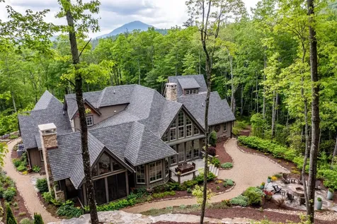 143 Foxglove Trail Glenville NC 28736