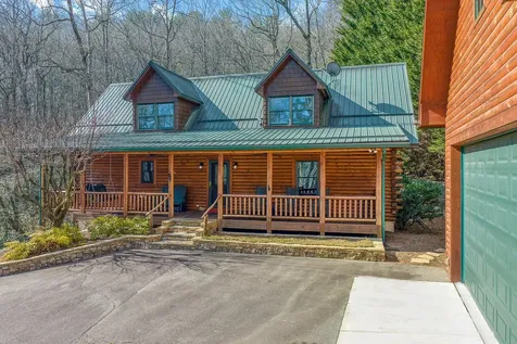 459 W Club Boulevard Lake Toxaway NC 28747
