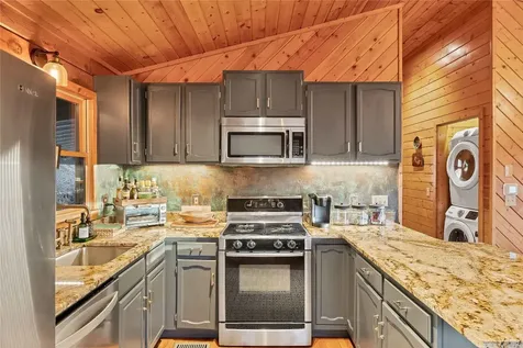 494 Satulah Ridge Road Highlands NC 28741