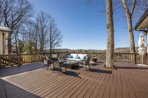 127 Rhododendron Drive Highlands NC 28741