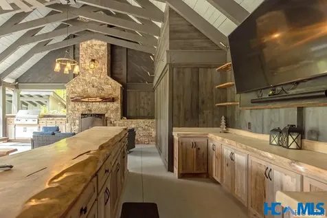 260 Outpost Trail Glenville NC 28736