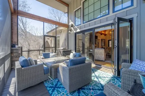 1132 Southshore Drive Tuckasegee NC 28783