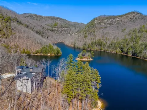 1132 Southshore Drive Tuckasegee NC 28783