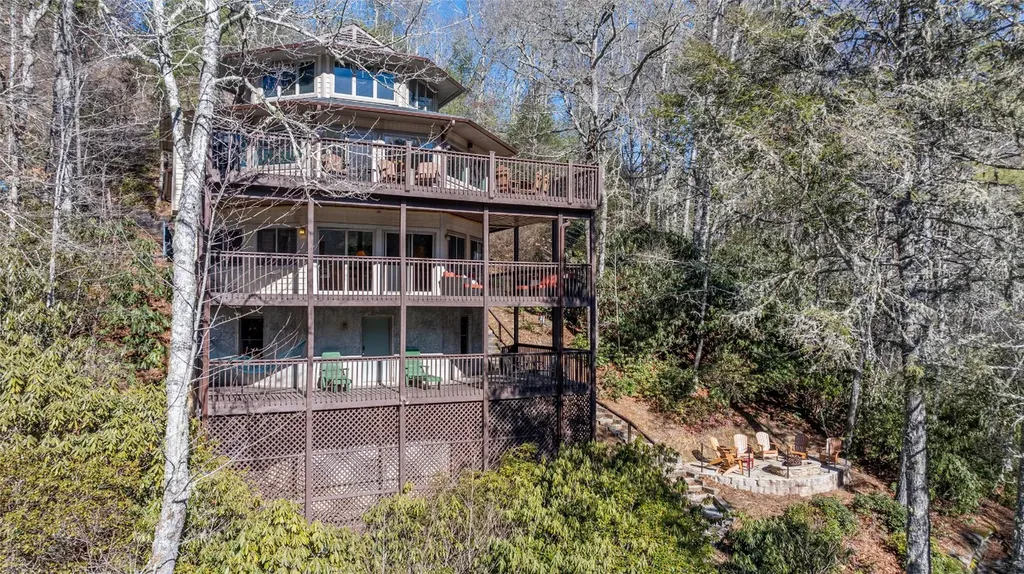 97 Twin Kettle Falls Glenville NC 28736