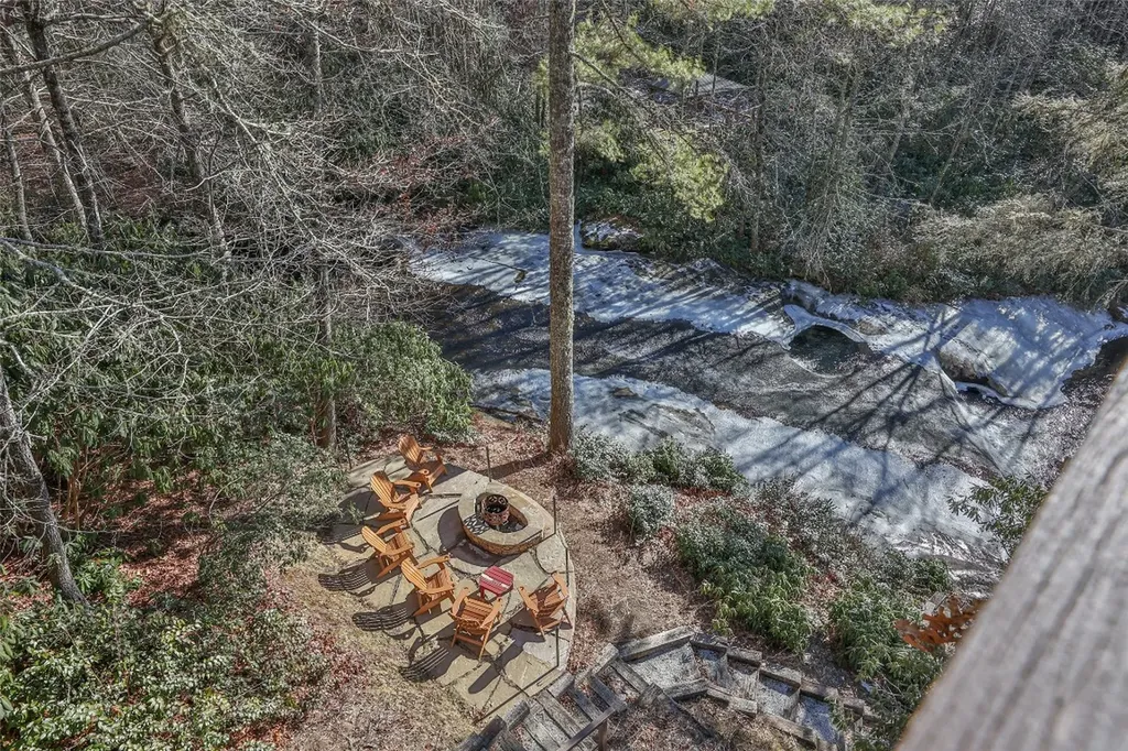 97 Twin Kettle Falls Glenville NC 28736