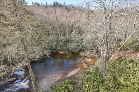 97 Twin Kettle Falls Glenville NC 28736