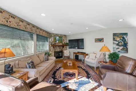 97 Twin Kettle Falls Glenville NC 28736