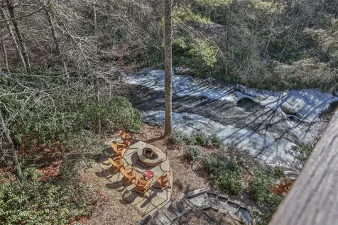 97 Twin Kettle Falls Glenville NC 28736