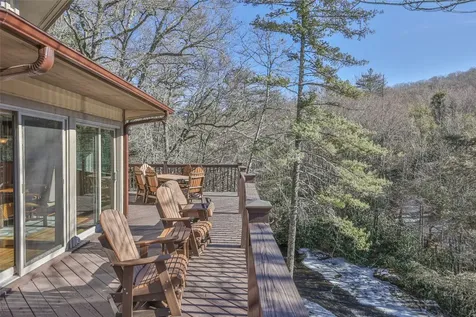 97 Twin Kettle Falls Glenville NC 28736