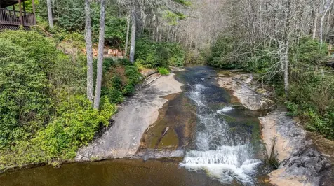 97 Twin Kettle Falls Glenville NC 28736