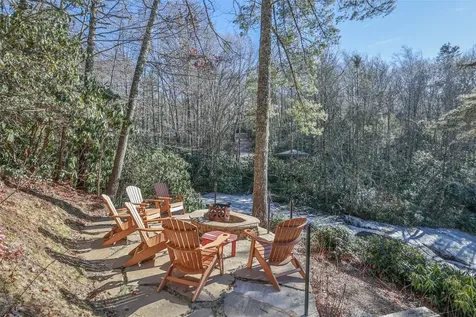 97 Twin Kettle Falls Glenville NC 28736