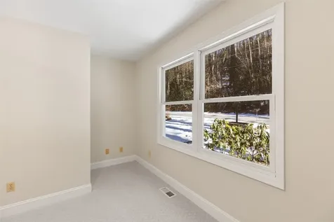 100 Williamsburg Court Highlands NC 28741