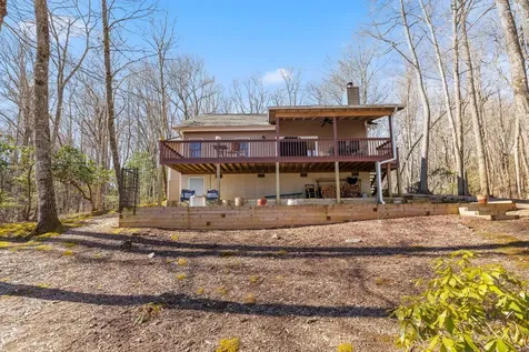 104 Jackson Avenue Lake Toxaway NC 28747