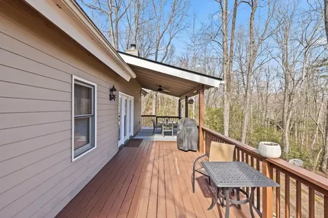 104 Jackson Avenue Lake Toxaway NC 28747