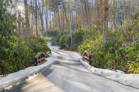 Lot 44 Kerry Hill Cashiers NC 28717