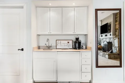 130 Indian Trace Lake Toxaway NC 28747