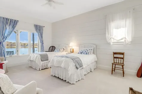 130 Indian Trace Lake Toxaway NC 28747