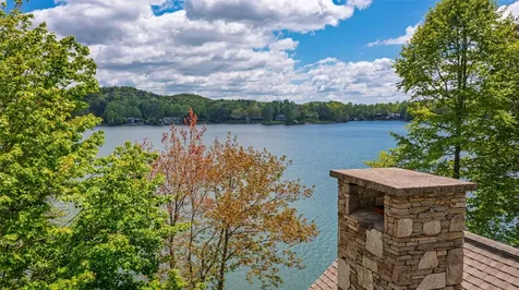 130 Indian Trace Lake Toxaway NC 28747