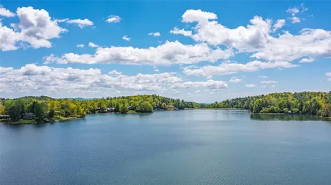 130 Indian Trace Lake Toxaway NC 28747