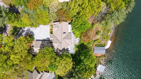 130 Indian Trace Lake Toxaway NC 28747