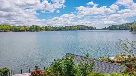 130 Indian Trace Lake Toxaway NC 28747