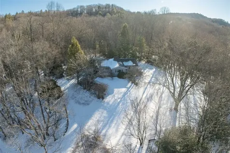 80 Wake Robin Lane Scaly Mountain NC 28775