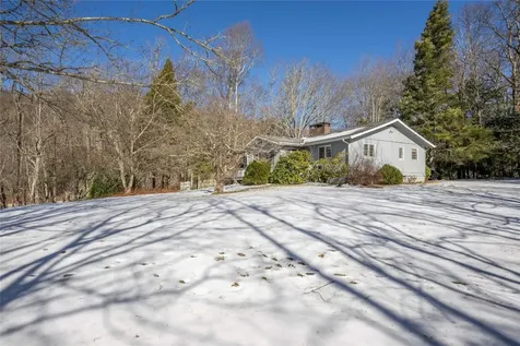 80 Wake Robin Lane Scaly Mountain NC 28775