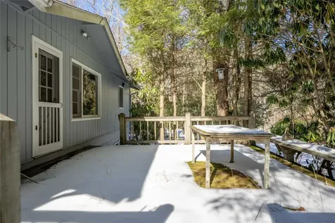 80 Wake Robin Lane Scaly Mountain NC 28775