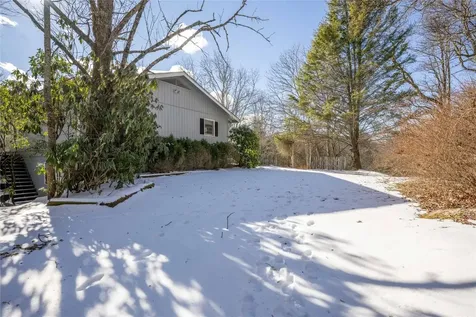 80 Wake Robin Lane Scaly Mountain NC 28775