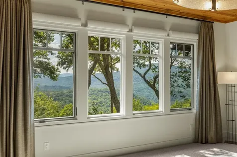 340 East Ridge Road Cashiers NC 28717