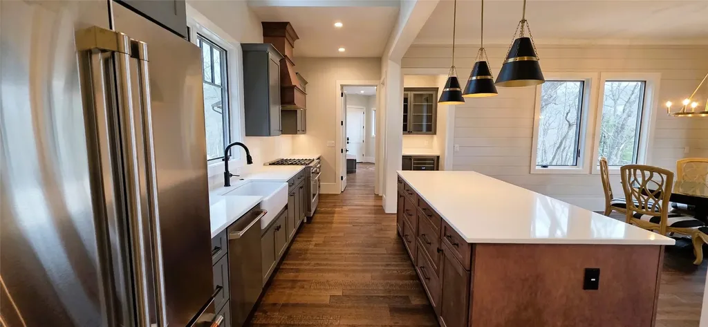 305 Easy Springs Road Sapphire NC 28774