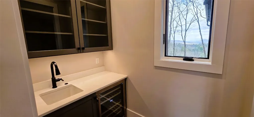 305 Easy Springs Road Sapphire NC 28774