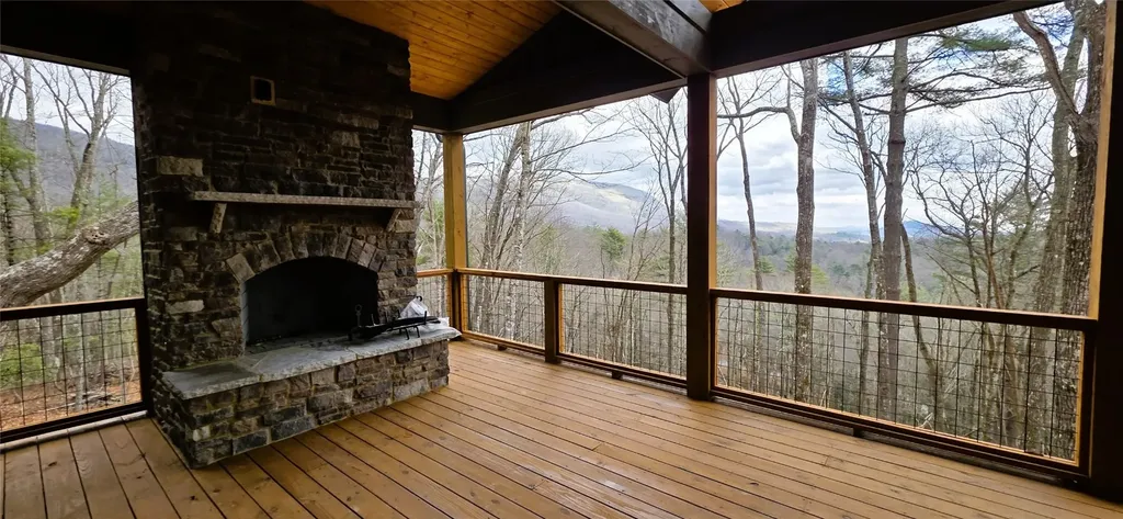 305 Easy Springs Road Sapphire NC 28774