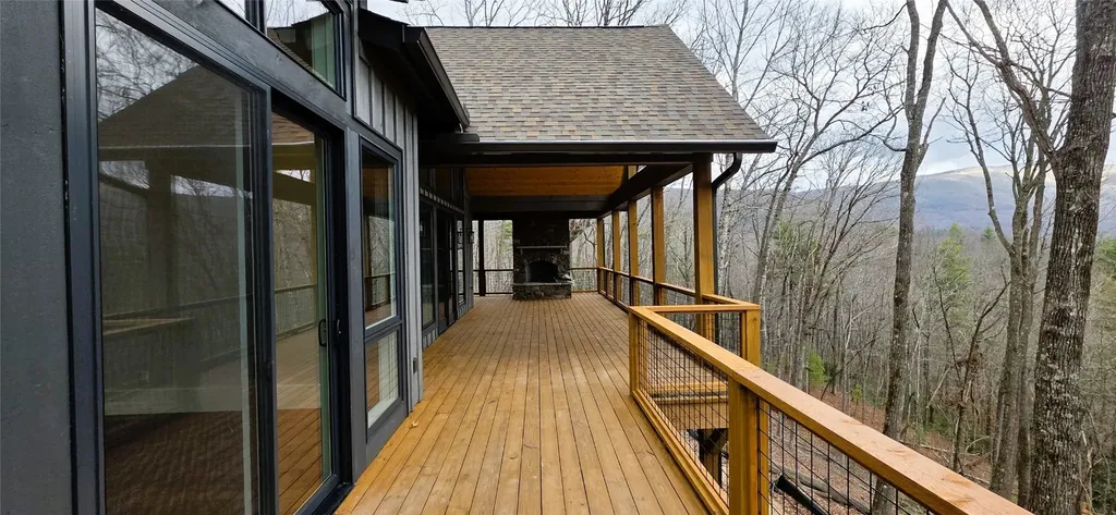 305 Easy Springs Road Sapphire NC 28774