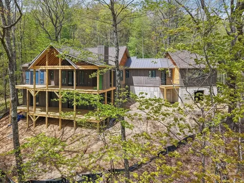 305 Easy Springs Road Sapphire NC 28774