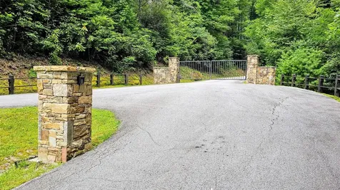 305 Easy Springs Road Sapphire NC 28774