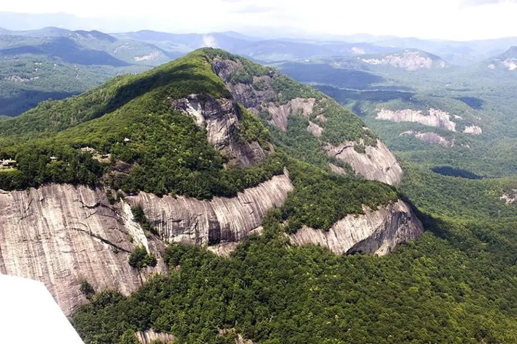 12 Hemlock Woods Drive Highlands NC 28741