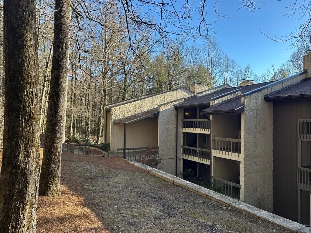 96 Dogwood Knob Sapphire NC 28774