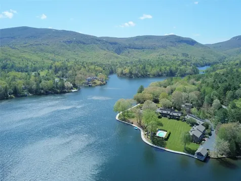 80 Toxaway Shores Lake Toxaway NC 28747